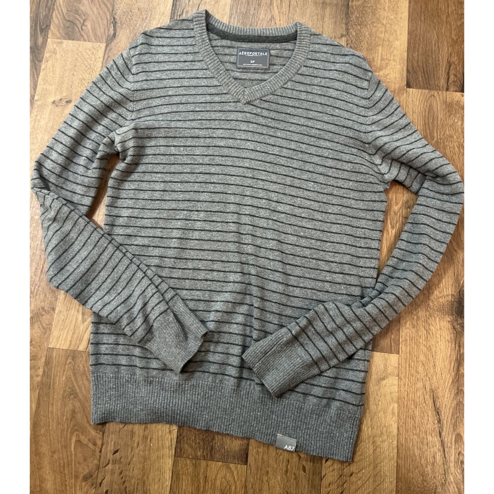 Aeropostale Sweater Mens S/P  Long Sleeve Pullover Knit Striped Black & Gray